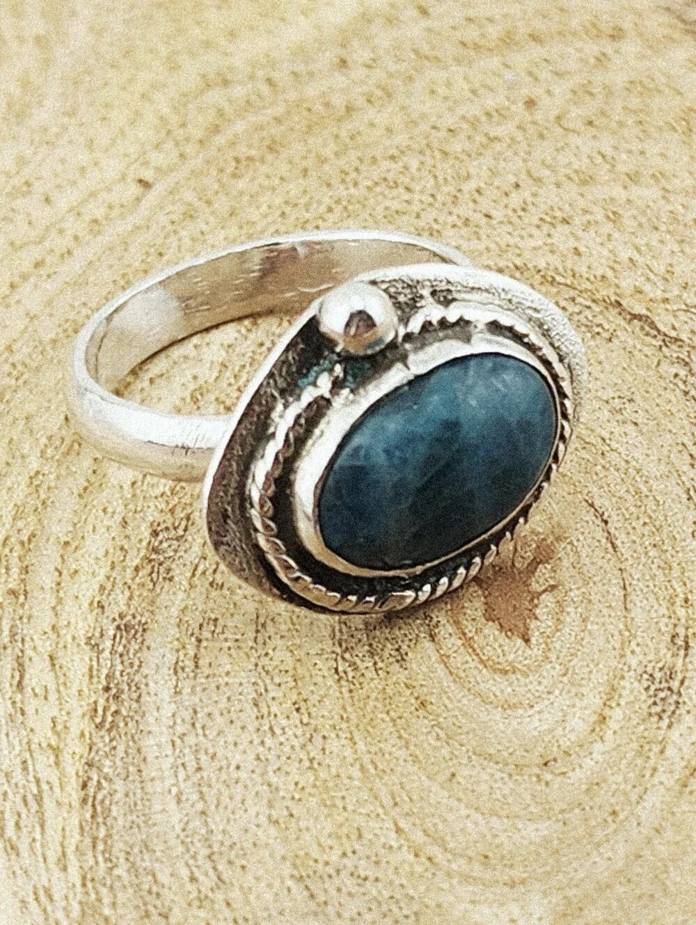BLUE APATITE OVAL RING GEMSTONE HANDMADE RING IN STERLIN SILVER METAL UNISEX 6